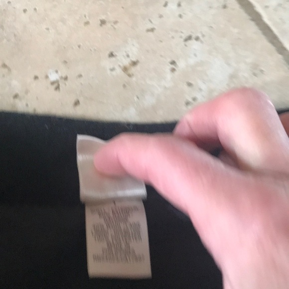 5/$15 Old Navy Black Skirt-low waisted Size 1 - Picture 3 of 11